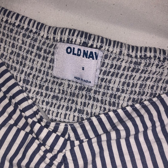 OLD NAVY - Puff Sleeve Babydoll Top - Picture 2 of 6